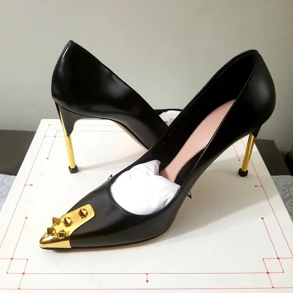 **Sold**NWT Alexander McQueen pumps heels size 38.5 - Picture 2 of 7